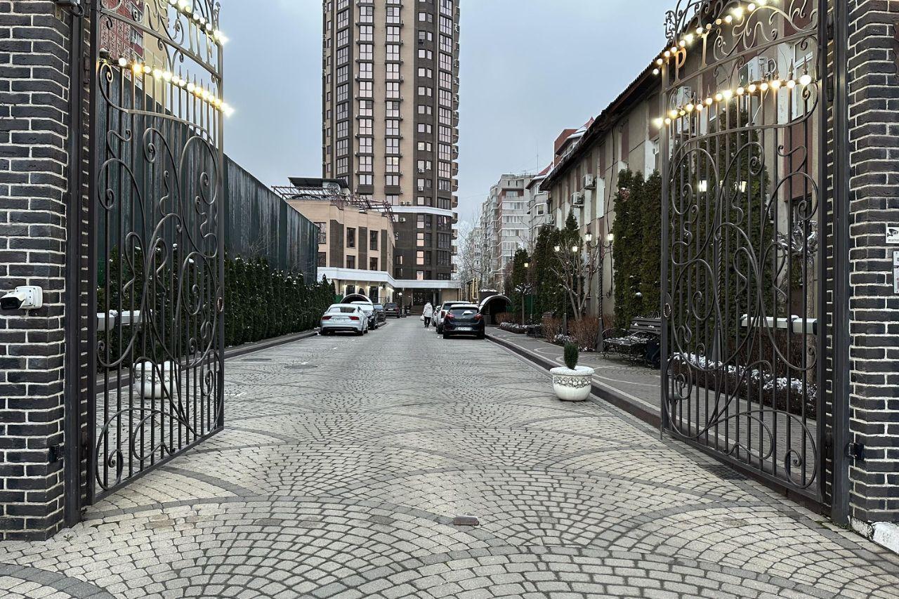 квартира г Краснодар р-н Западный ЖК «Пётр I» Ulitsa Garazhnaya, 79 корпус 1, Krasnodar, Krasnodarskiy kray, Russia, 350051 фото 1