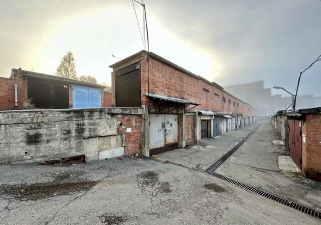 р-н Свердловский Университетский 82/5 фото