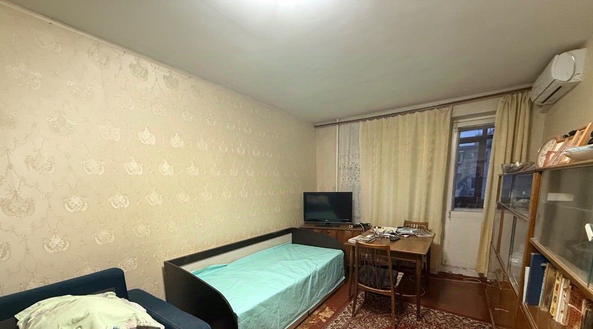 квартира г Волгоград р-н Центральный ул Коммунальная 10 фото 2