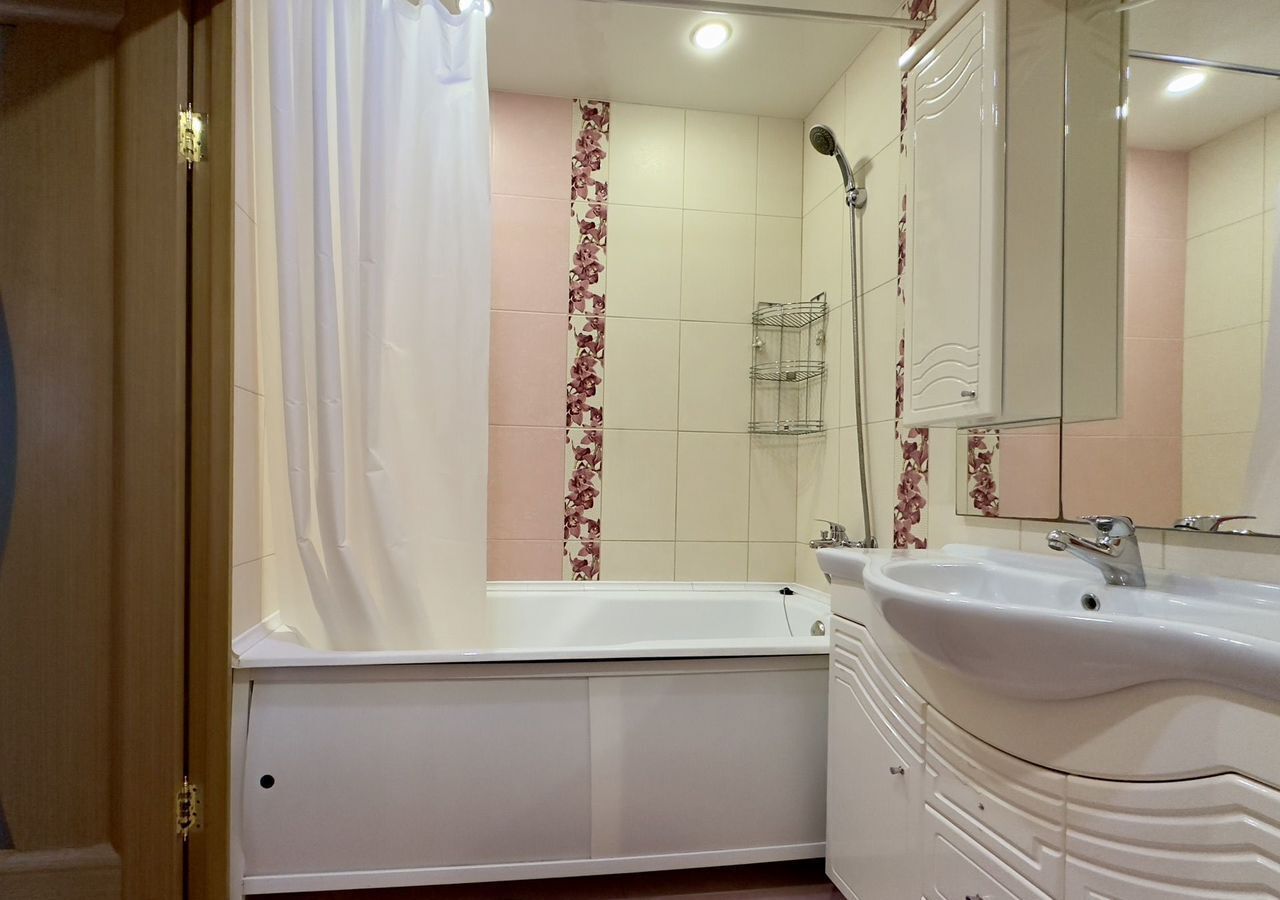 квартира г Тольятти р-н Автозаводский ул Автостроителей 43 фото 12