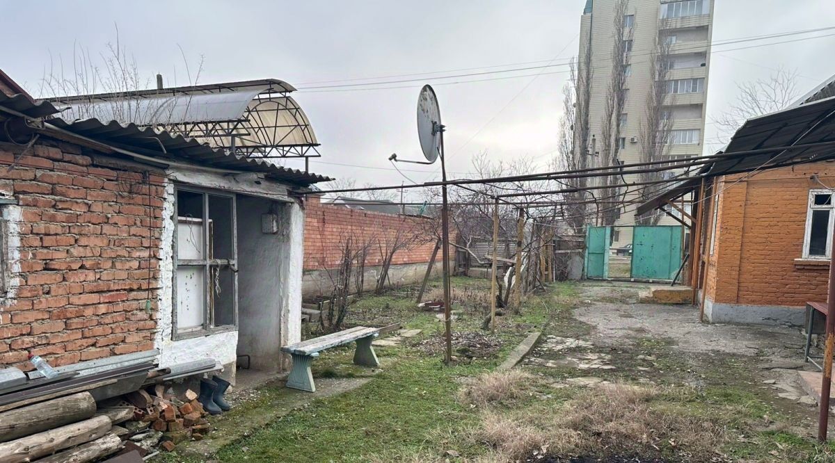 дом г Грозный р-н Старопромысловский ул имени Абдулкерима Тепсаева 28/2 фото 2