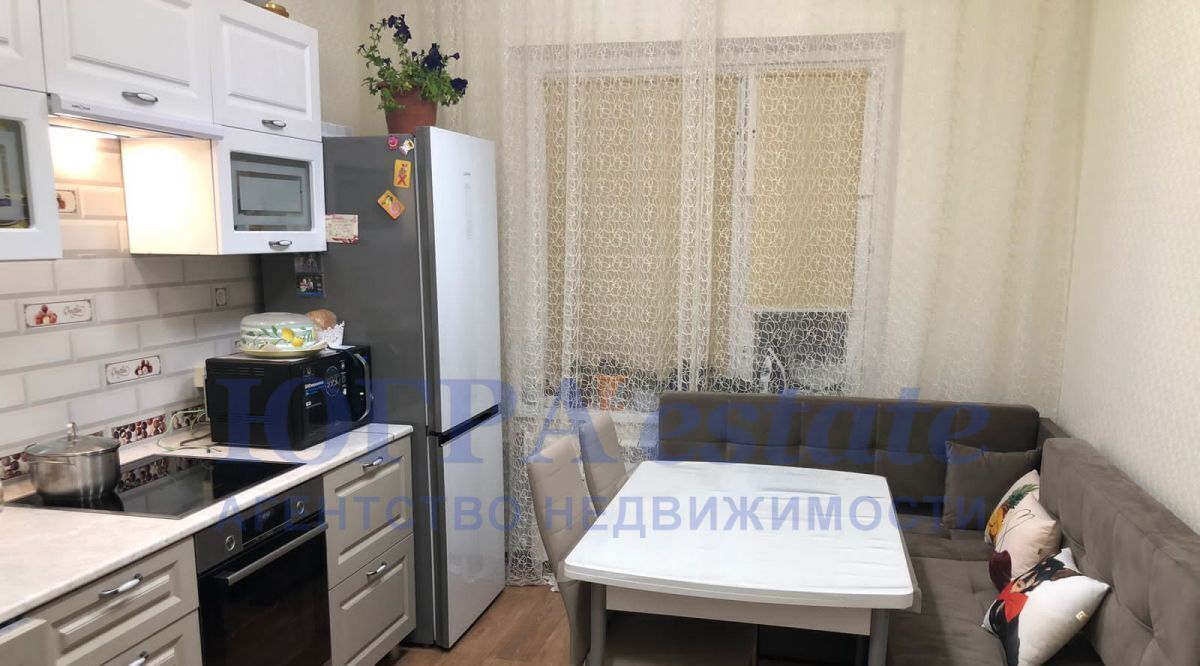 квартира г Нижневартовск ул Заводская 28 фото 1