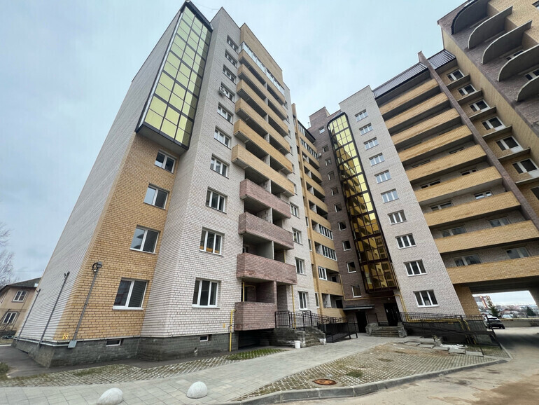 квартира г Смоленск р-н Промышленный ул Киевская 2-я 18 фото 2