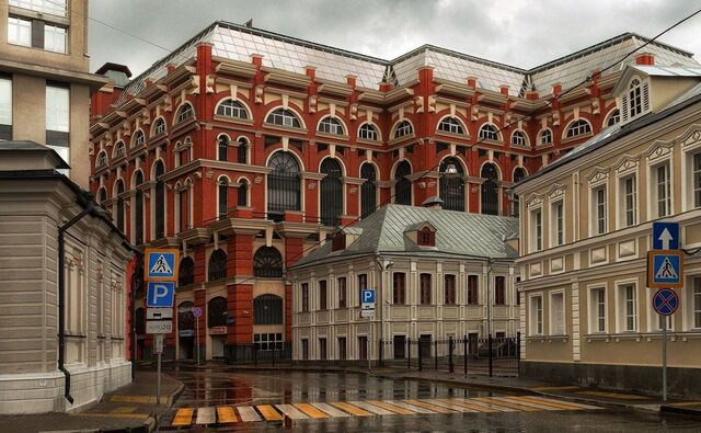 метро Площадь Восстания Пески пр-кт Невский 118 округ Смольнинское фото