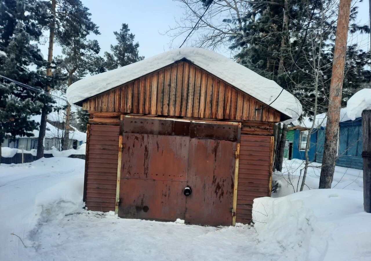 гараж у Алданский г Алдан муниципальное образование Алдан, ул. Спекова, 5 фото 5