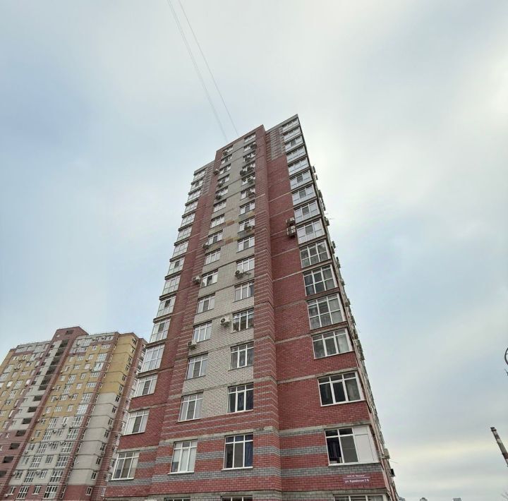 квартира г Волгоград мкр Ангарский р-н Дзержинский ул Бурейская 2б фото 28