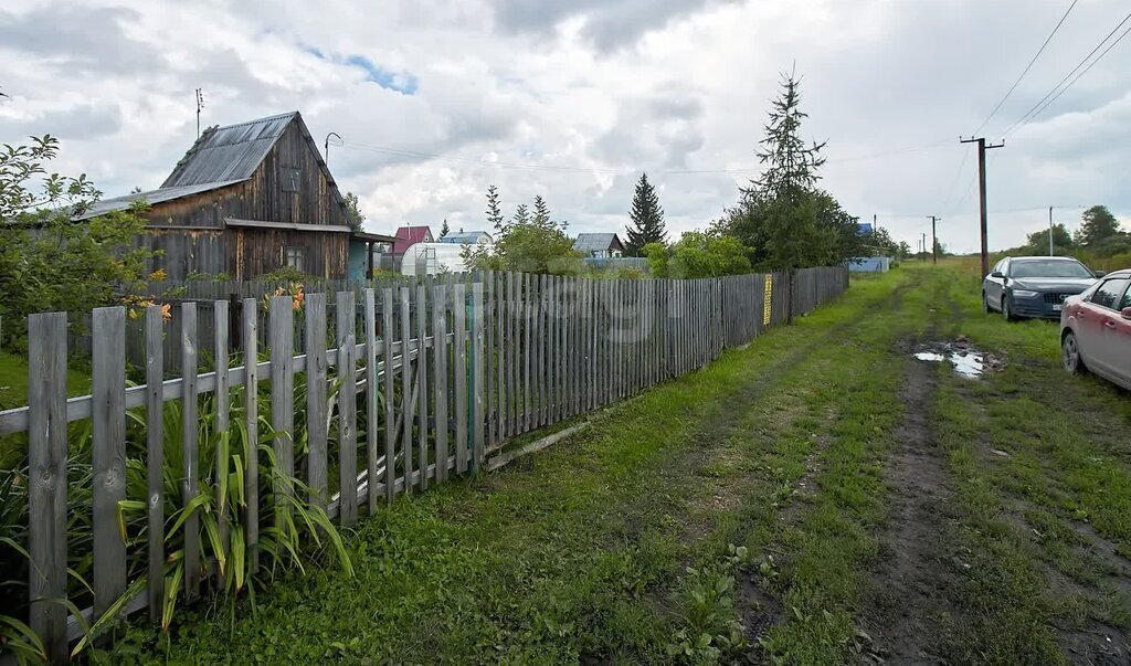 дом р-н Ялуторовский снт Виктория ул Солнечная фото 3