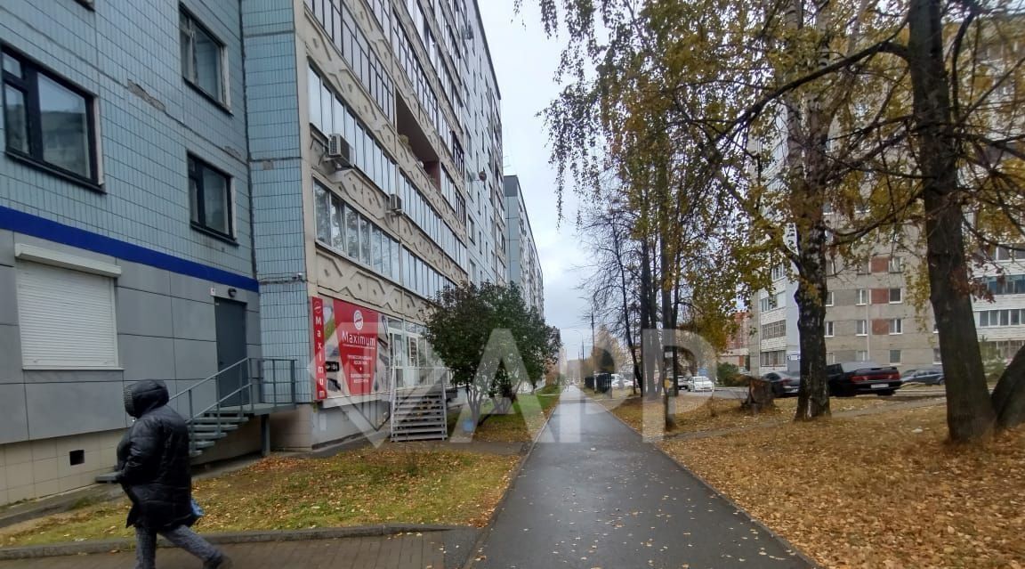 торговое помещение г Ижевск р-н Октябрьский ул Холмогорова 19 фото 8