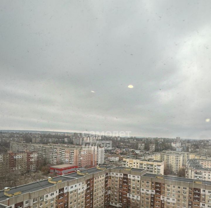 квартира г Саратов р-н Ленинский ул им Тархова С.Ф. 29б фото 21