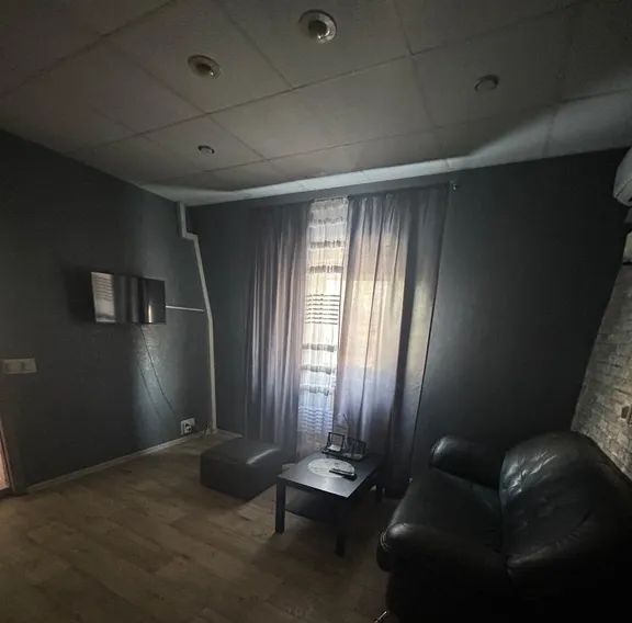 комната г Тольятти р-н Автозаводский ул Заставная 24а фото 3