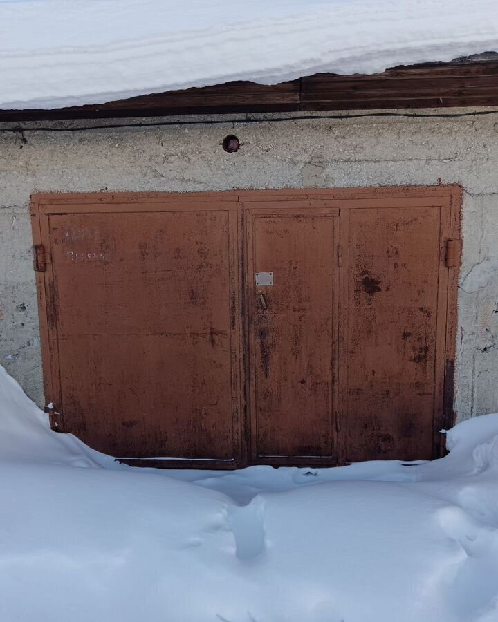 гараж г Нягань ул Мира Тюменская обл. фото 1