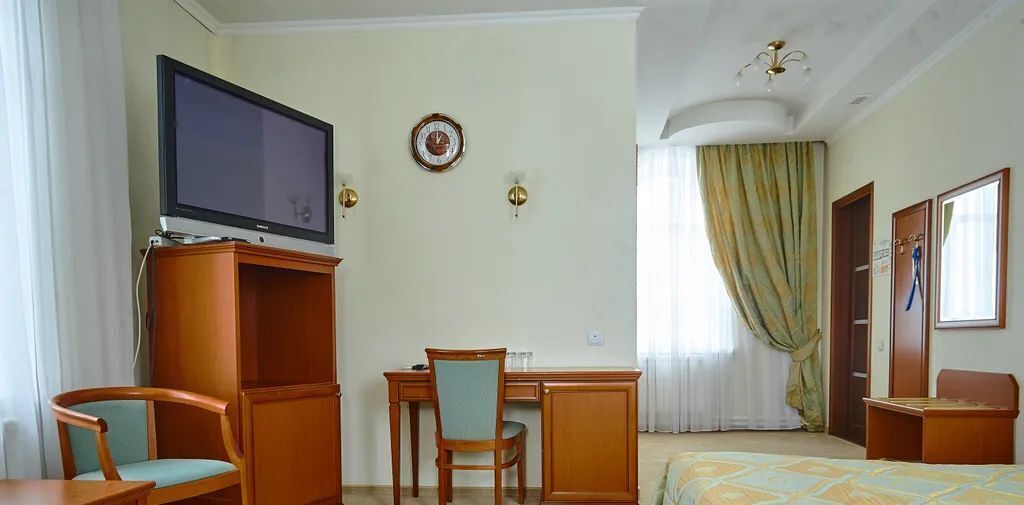 комната г Тюмень р-н Калининский ул Молодежная 76к/1 фото 3