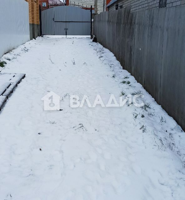 дом р-н Белгородский п Дубовое ул Центральная 14а фото 2