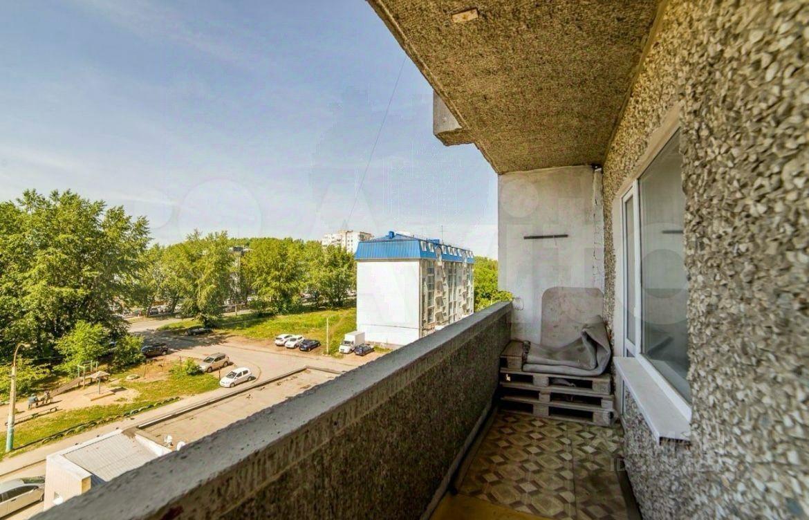 квартира г Екатеринбург р-н Чкаловский ул Походная 69 фото 12