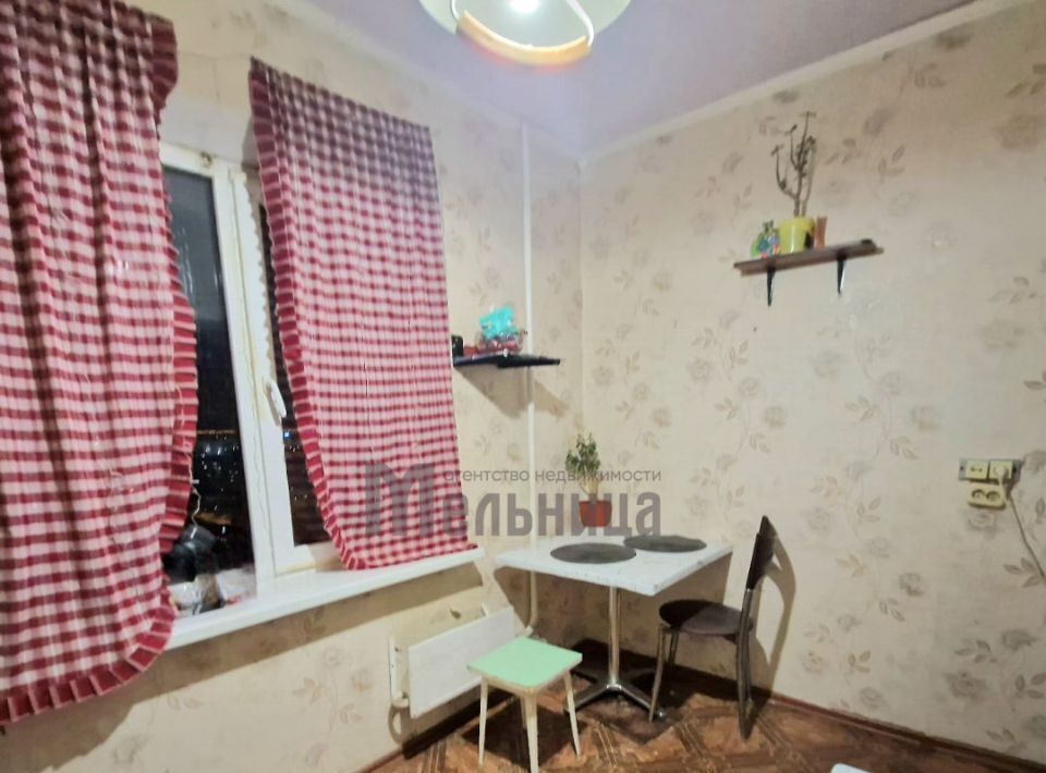 квартира г Волгоград р-н Краснооктябрьский ул им. Рихарда Зорге 56 фото 4
