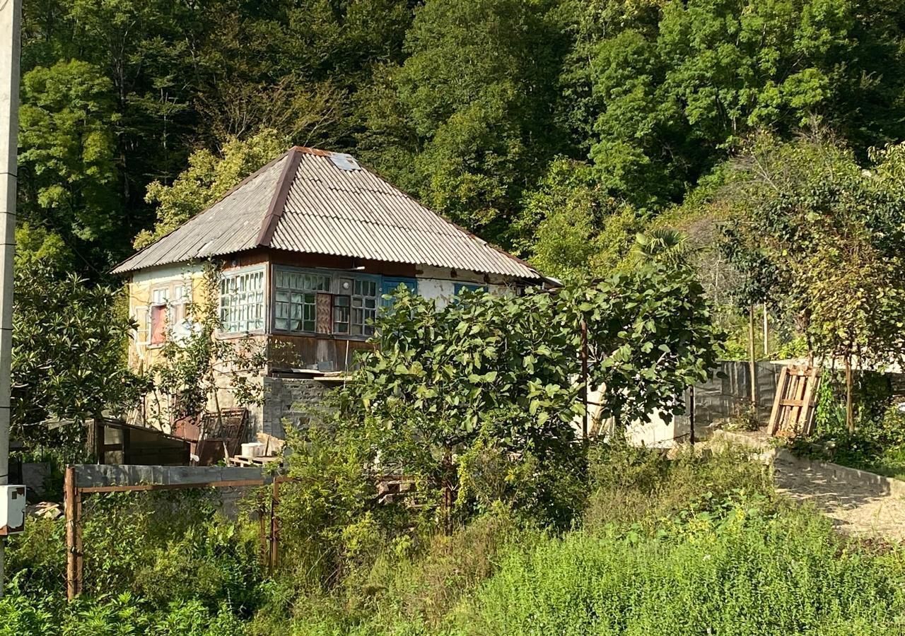 дом г Сочи р-н Лазаревский с Каткова Щель ул Кизиловая фото 1