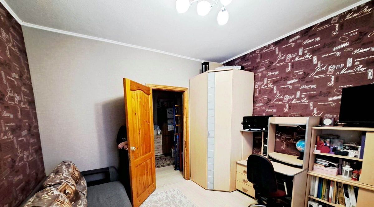 квартира г Сургут ул Профсоюзов 22 11А фото 11