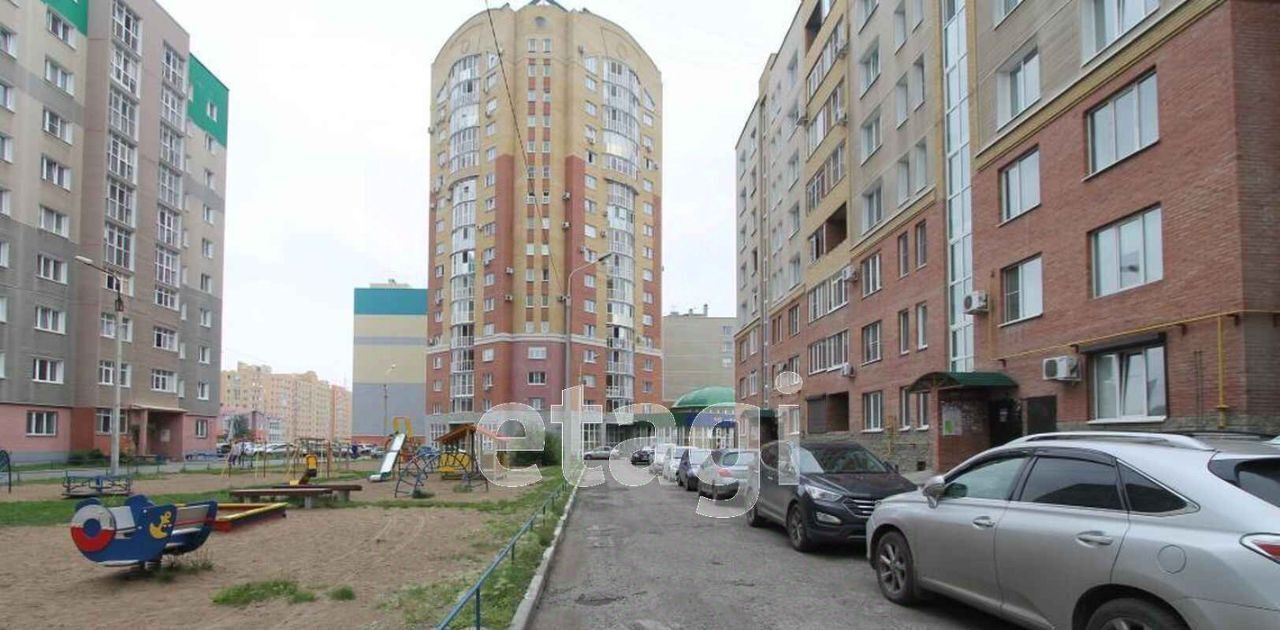 квартира г Омск р-н Кировский б-р Архитекторов 12 фото 11