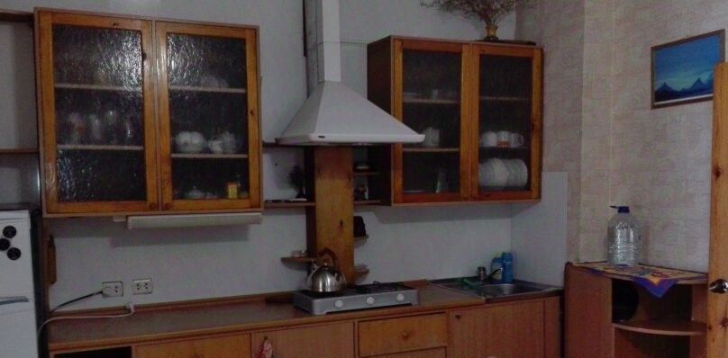 дом г Феодосия пгт Орджоникидзе пер Больничный фото 11
