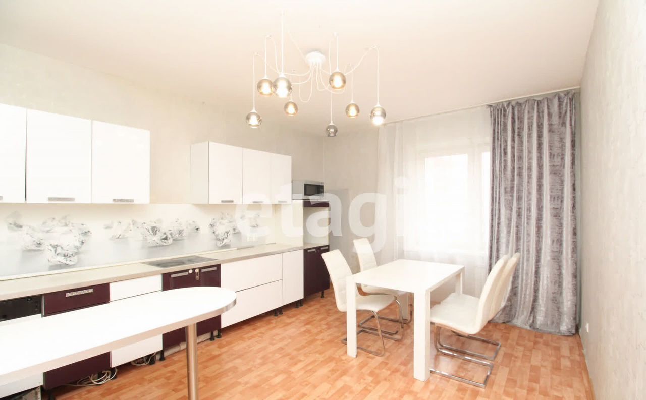 квартира г Красноярск р-н Советский ул Молокова 28а фото 12