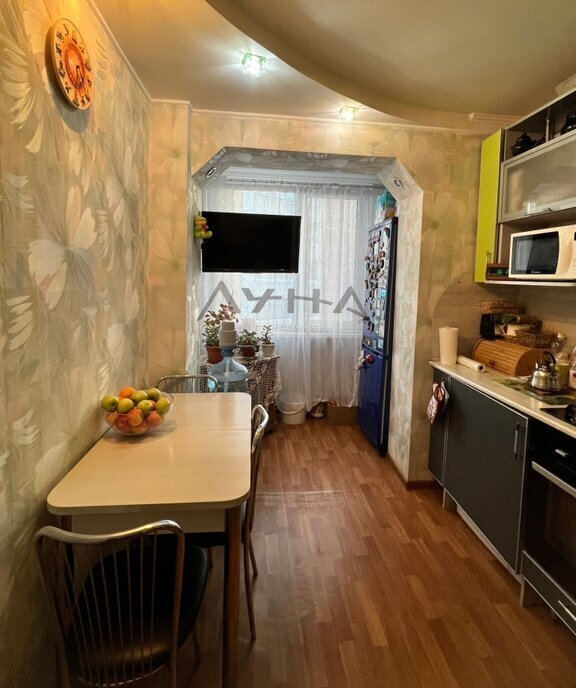 квартира г Набережные Челны р-н Автозаводский пр-кт Яшьлек 25 фото 2