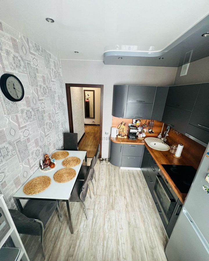 квартира г Новосибирск р-н Калининский ул Мясниковой 8/2 фото 2