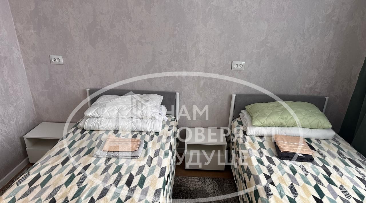 квартира г Чусовой ул Матросова 9 фото 1