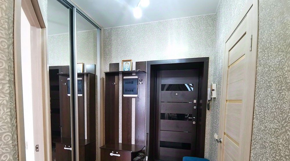 квартира г Омск р-н Советский ул Красный Путь 105к/3 фото 13