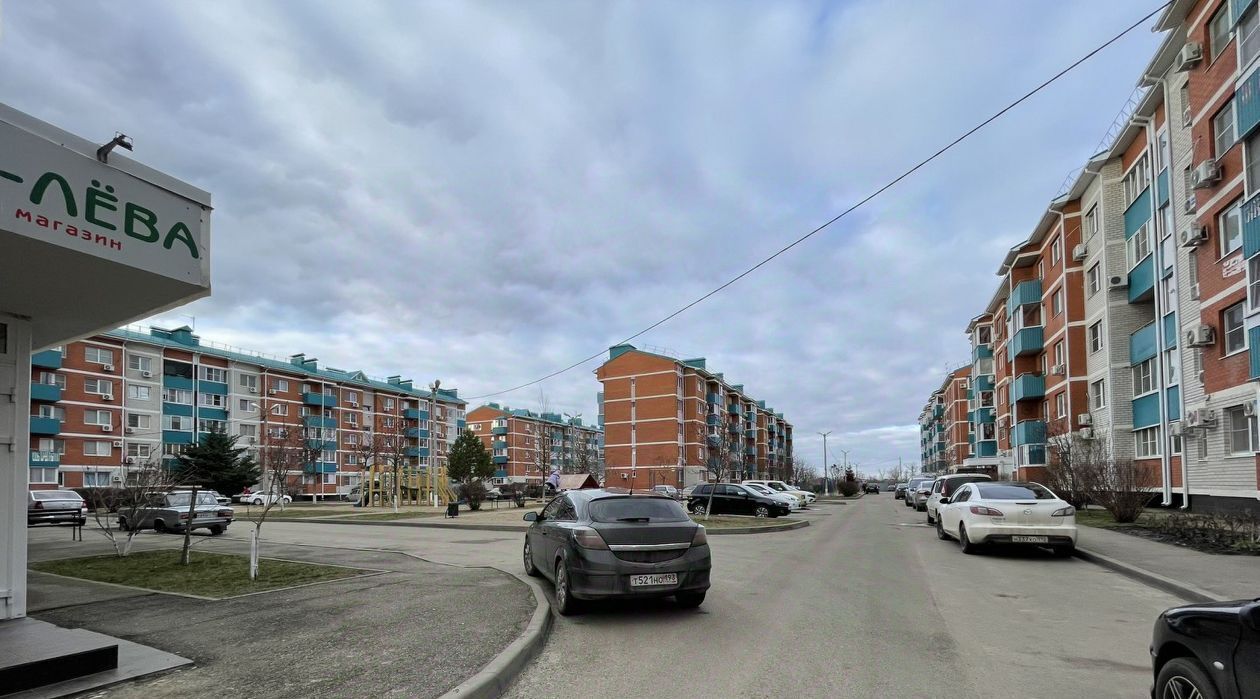 торговое помещение г Краснодар р-н Прикубанский ул им. Академика Фёдорова 5 фото 6
