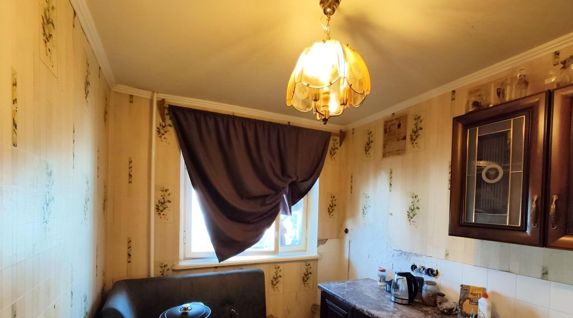 квартира г Тольятти р-н Автозаводский ул Революционная 30 фото 3
