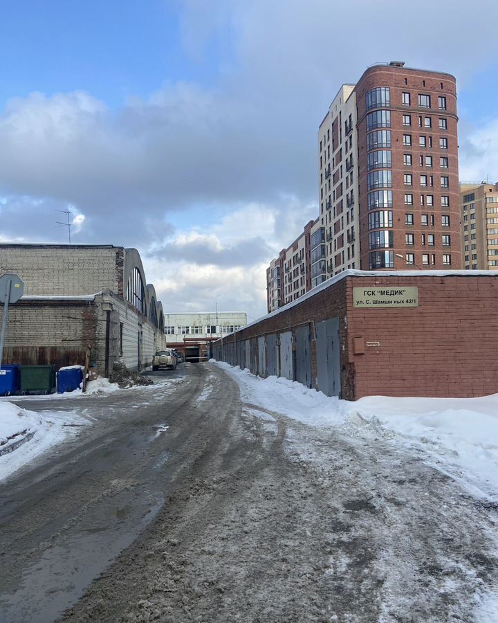 гараж г Новосибирск р-н Центральный Маршала Покрышкина ул Семьи Шамшиных 42/1 фото 1