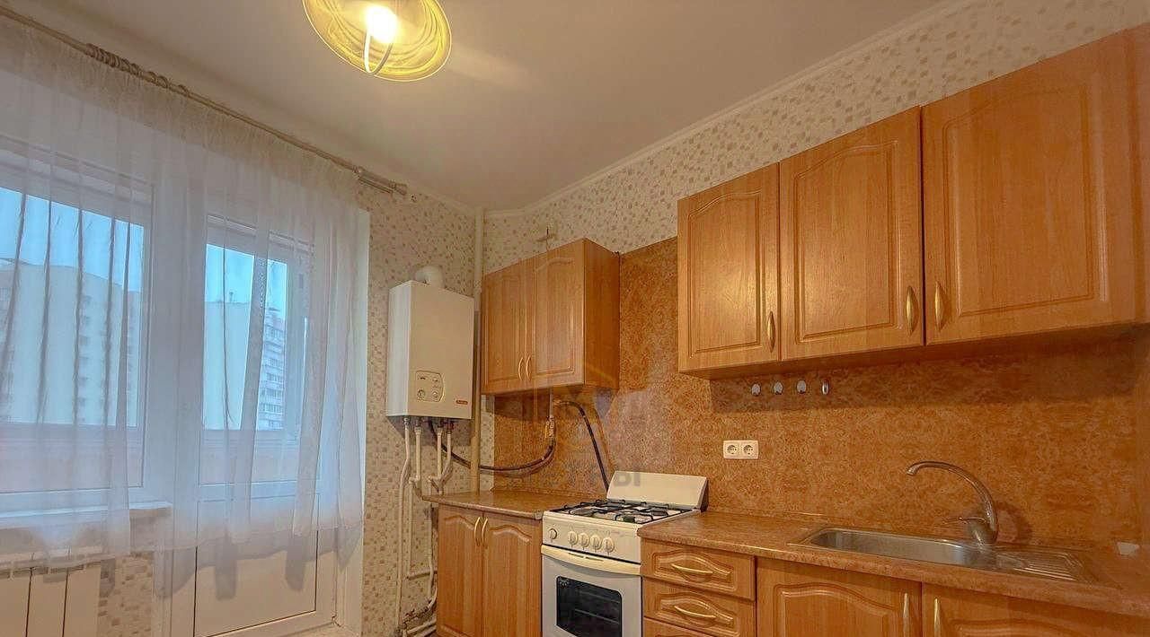 квартира г Белгород Западный ул Есенина 46 фото 1