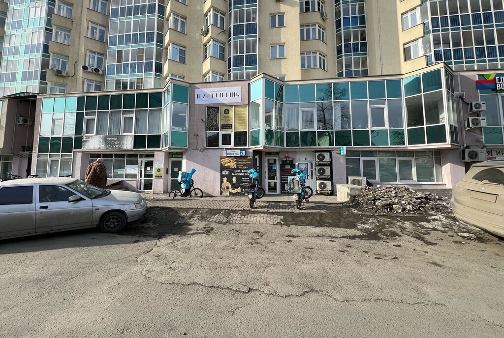 торговое помещение г Екатеринбург р-н Кировский Динамо ул Шевченко 20 фото 1