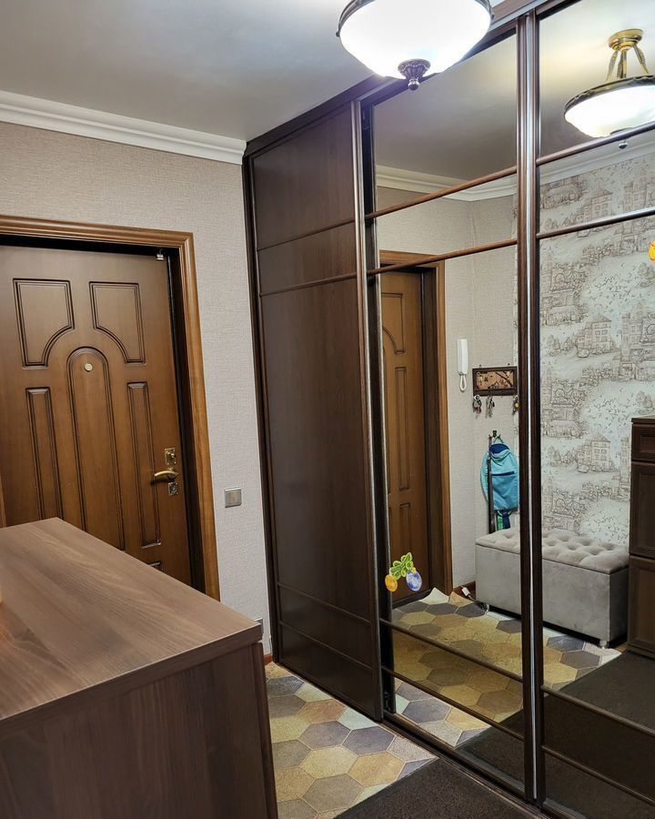 квартира г Петропавловск-Камчатский ул Фролова 2/2 фото 21