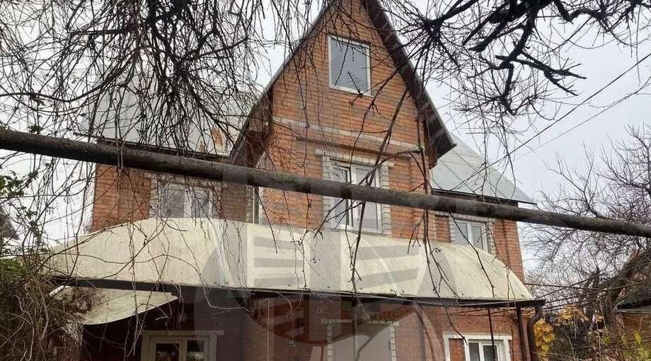 дом г Краснодар р-н Центральный ул им. Братьев Игнатовых 97 Западный фото 1