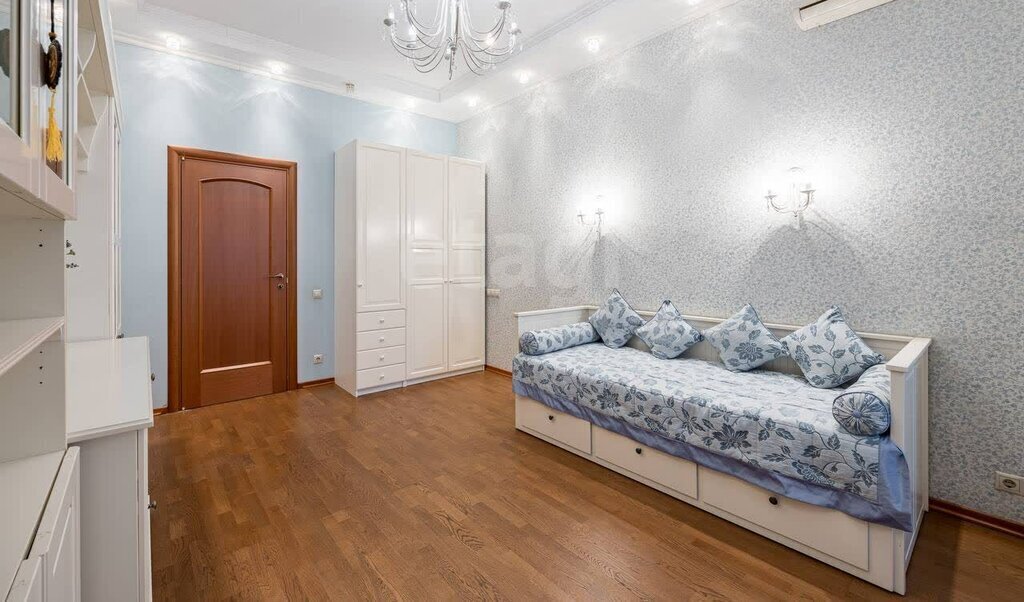квартира г Москва метро Боровицкая ул Серафимовича 2 фото 18