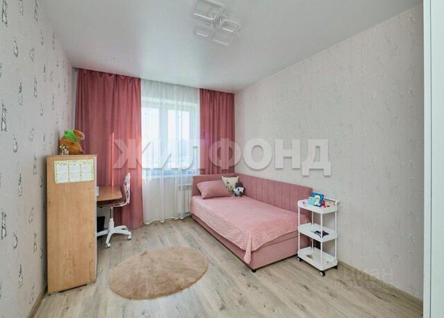р-н Кировский дом 38/3 фото