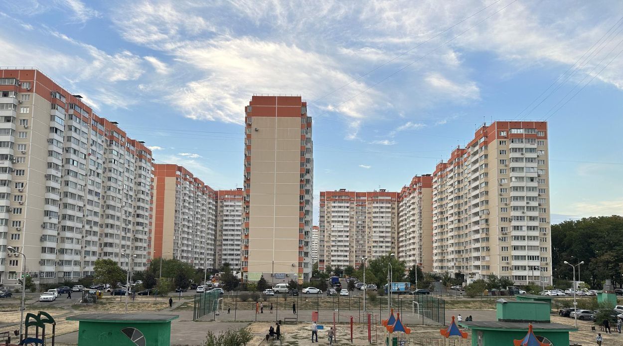квартира г Краснодар р-н Прикубанский ул им. 40-летия Победы 131 фото 11