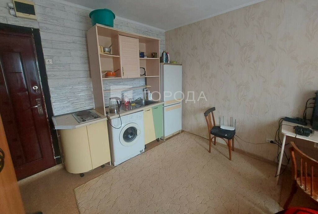 квартира г Барнаул р-н Железнодорожный ул Привокзальная 5а фото 2