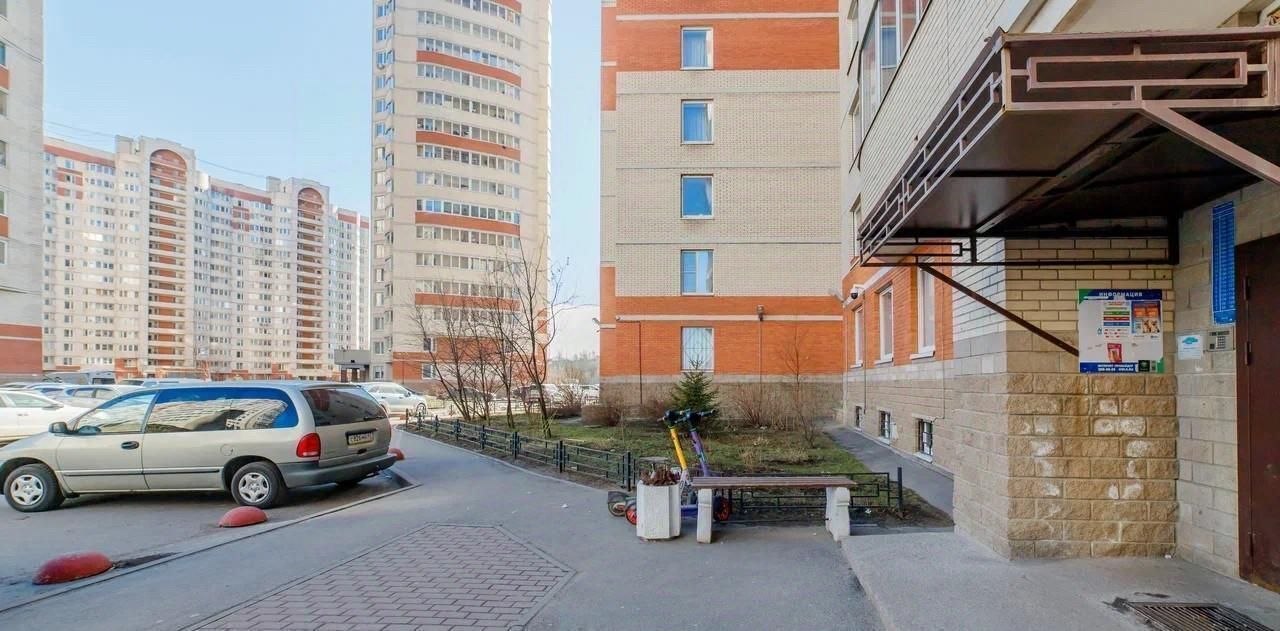 квартира г Санкт-Петербург метро Ладожская ул Ворошилова 25к/1 фото 25