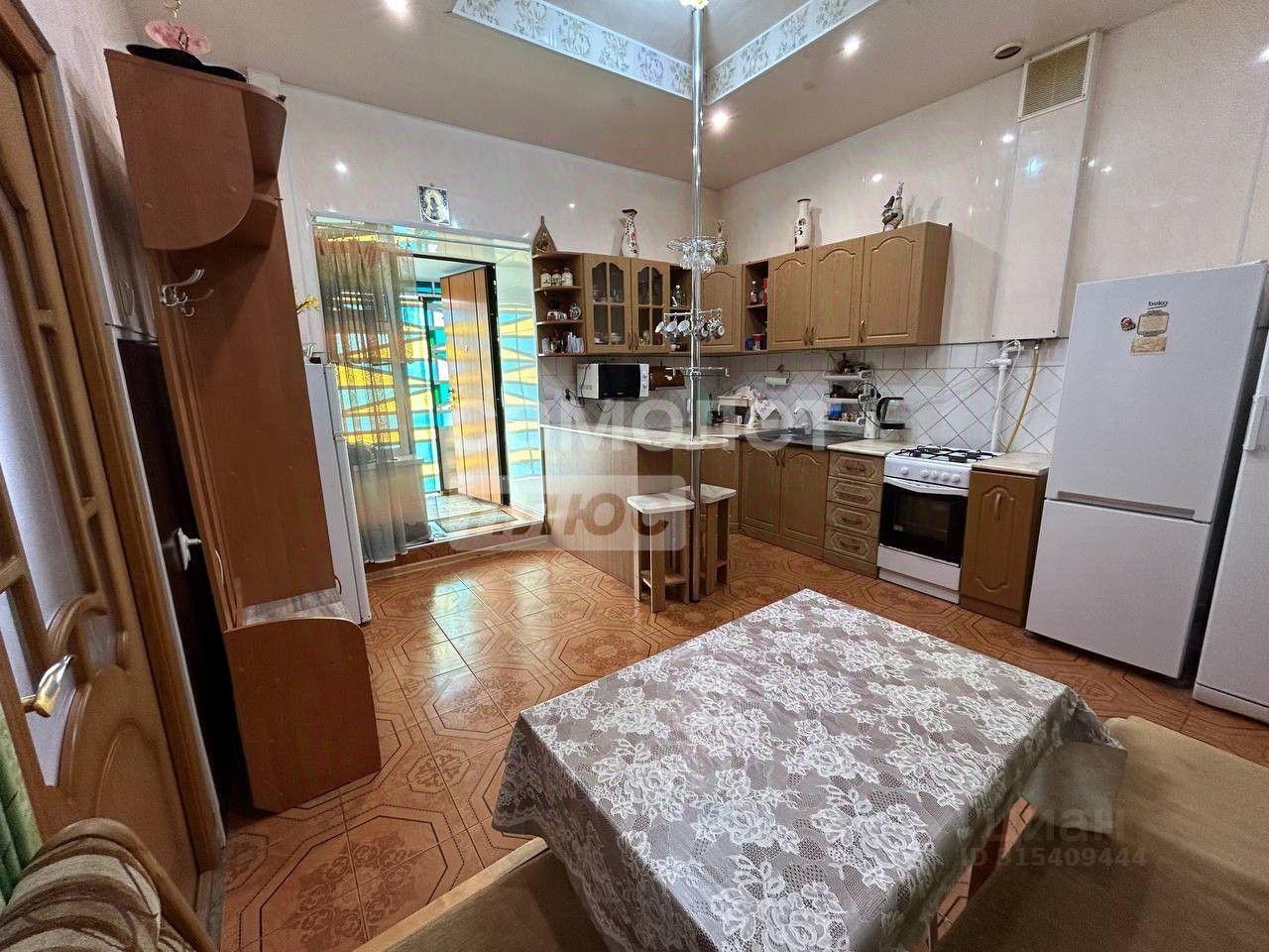 квартира г Геленджик с Кабардинка ул Школьная 21 фото 1