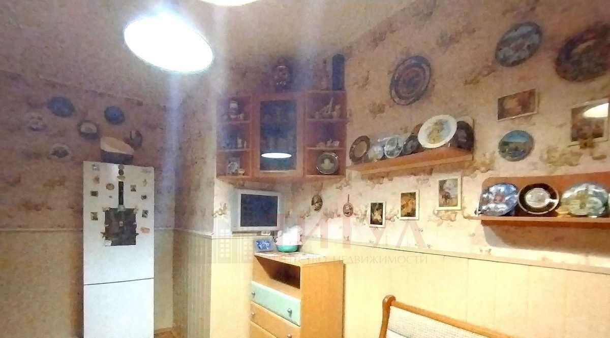 квартира г Старый Оскол микрорайон Жукова 10 фото 2