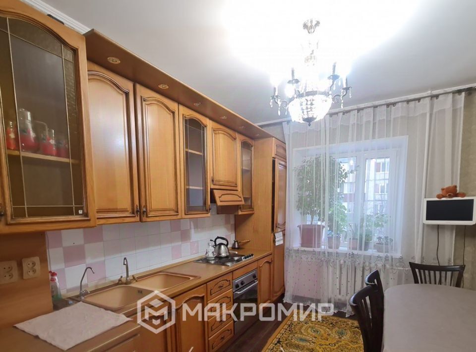 квартира г Сургут 15-16-й микрорайон ул 50 лет ВЛКСМ 4 фото 1