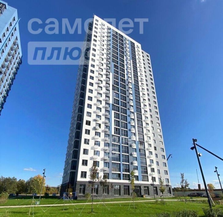 квартира г Уфа р-н Демский б-р Яркий 10/1 фото 1