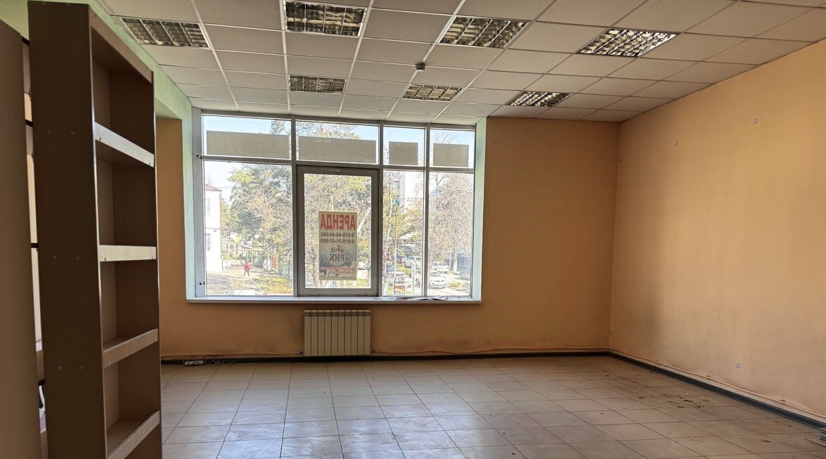 офис р-н Крымский г Крымск ул Ленина фото 3