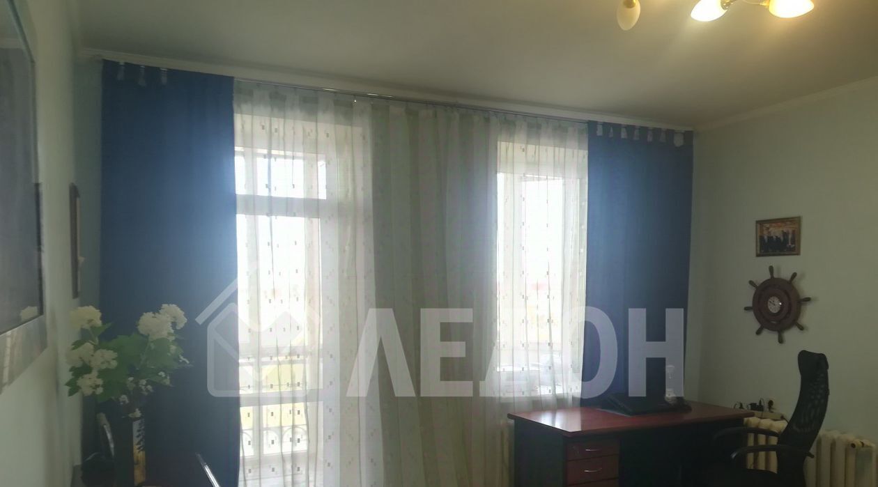 квартира г Омск р-н Центральный ул Волочаевская 15к/1 фото 5