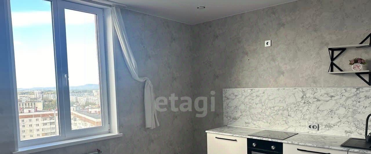 квартира г Озерск пр-кт Карла Маркса 32а фото 2