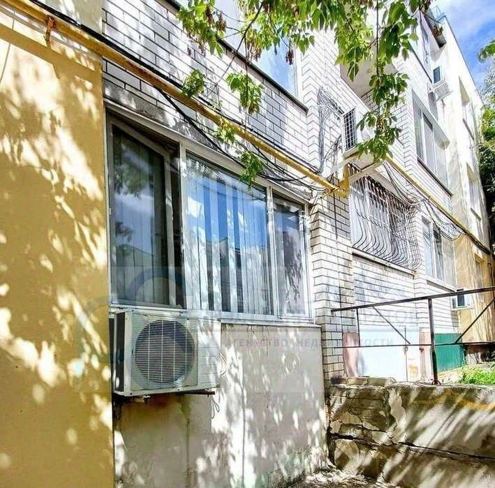 квартира г Саратов р-н Волжский ул им Исаева Н.В. 46а фото 18
