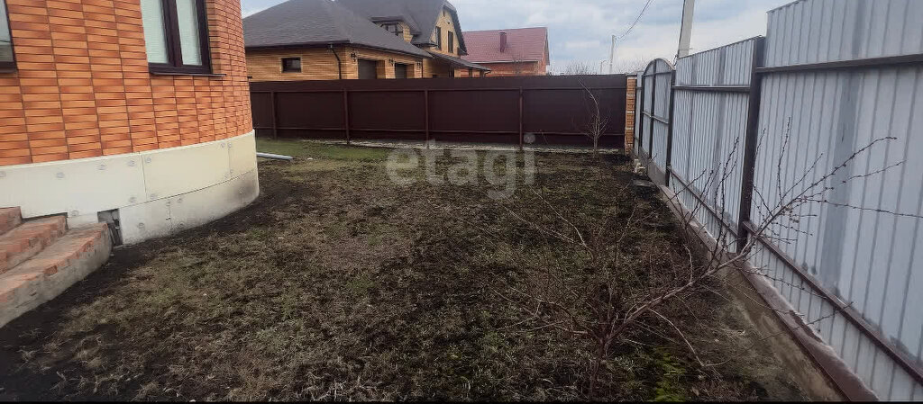 дом г Губкин Свободная улица фото 3