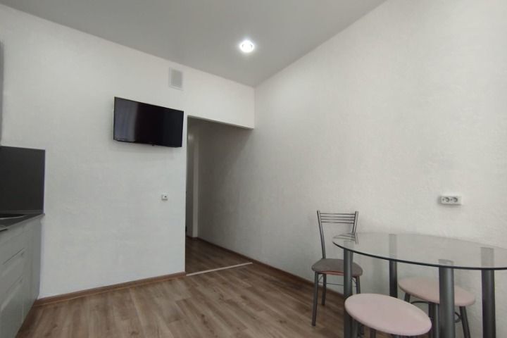 квартира г Абакан ул Комарова 24б фото 2